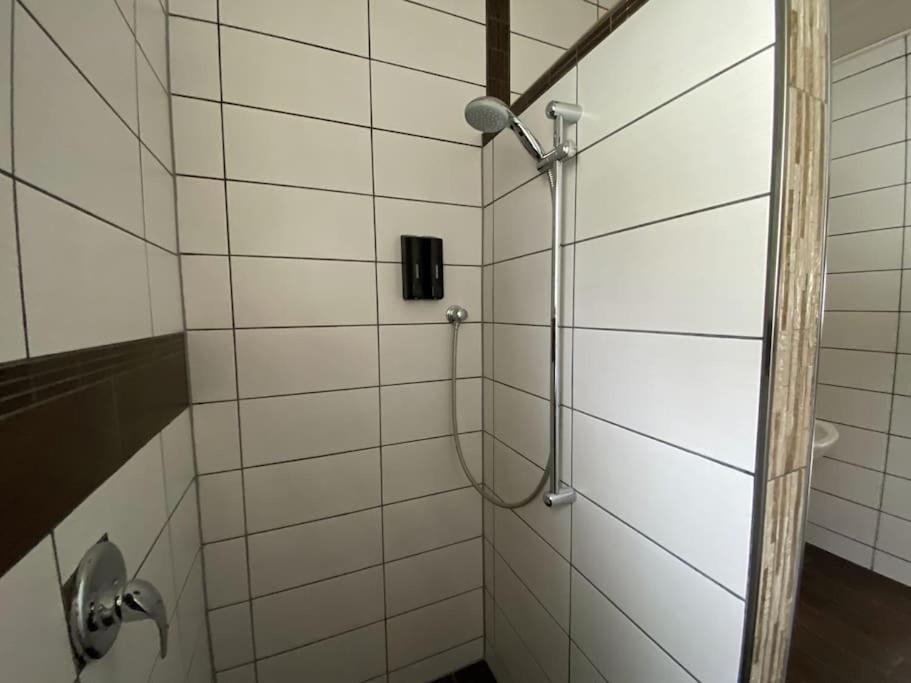 Neu Apartment In Schloss Naehe,Parkplatz, Netflix Sögel Buitenkant foto